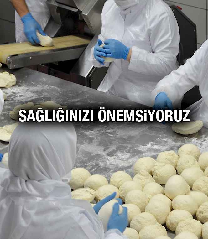 Günlük pizza hamurların hazırlanışı
